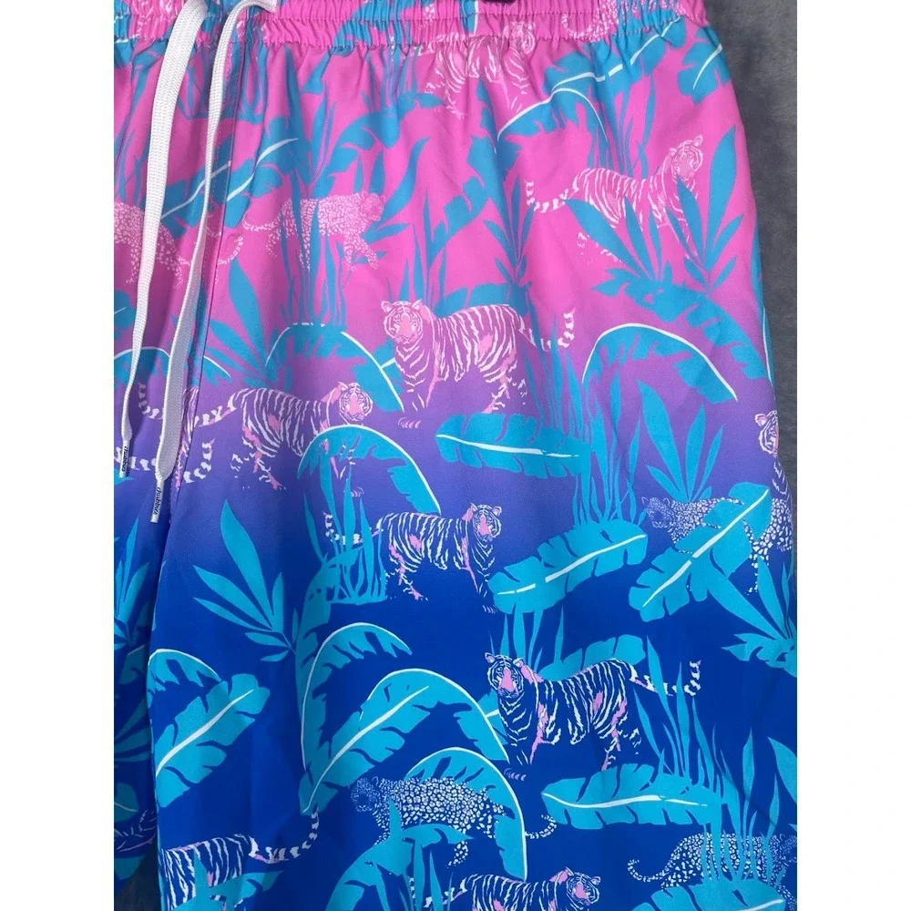 Chubbies Mens XXL Swim Trunks Pink Blue Ombre Tiger Jungle Print 7 Inch Inseam